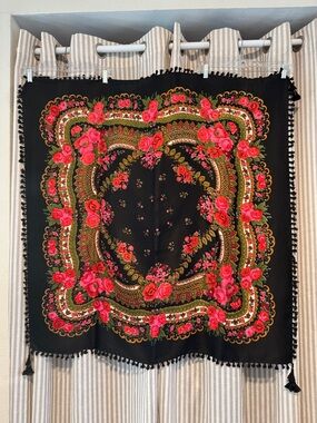 Unbranded Vintage Floral Fringed Black Scarf with Vibrant Pink Roses